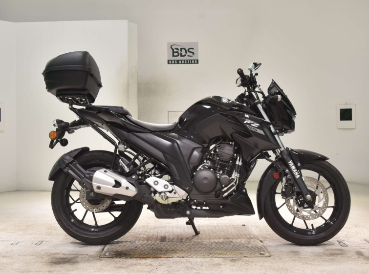 Мотоцикл Yamaha FZ25 з пробігом 23032 km