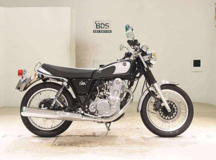 Мотоцикл Yamaha SR400 з пробігом 5294 km