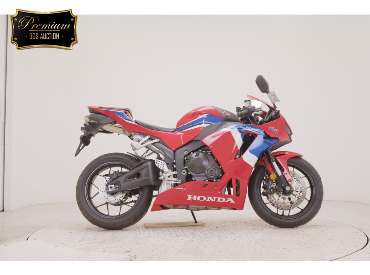 Мотоцикл Honda CBR600RR с пробегом 2168 km