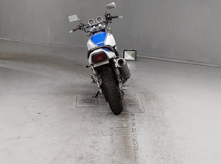 Мотоцикл Suzuki GSX400 IMPULSE с пробегом 2671 km с пробегом 2671 km