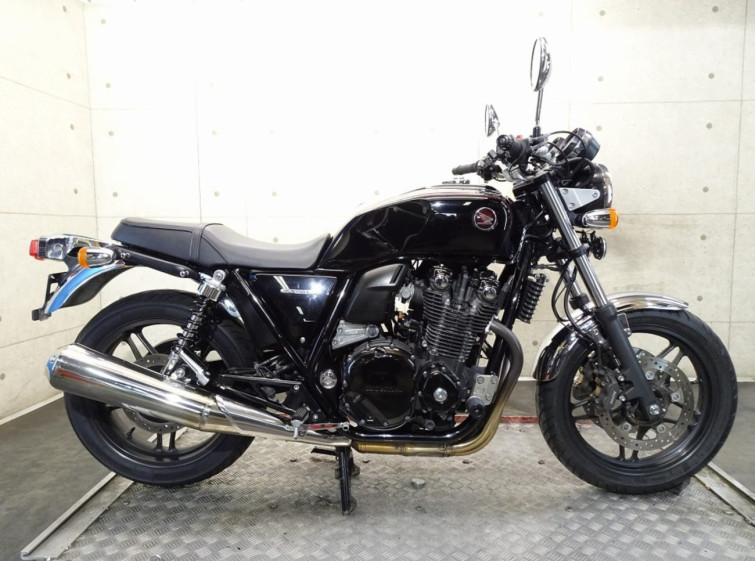 Мотоцикл Honda CB1100 з пробігом 31355 km