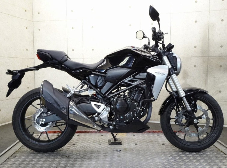 Мотоцикл Honda CB250R с пробегом 2293 km