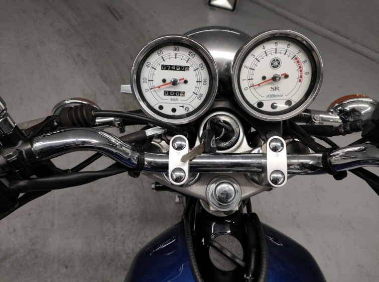 Мотоцикл Yamaha SR400 с пробегом 7497 km с пробегом 7497 km