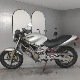 Мотоцикл Honda VTR250 с пробегом 37240 km с пробегом 37240 km