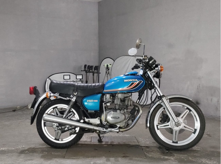 Мотоцикл Honda CB223S с пробегом 42283 km