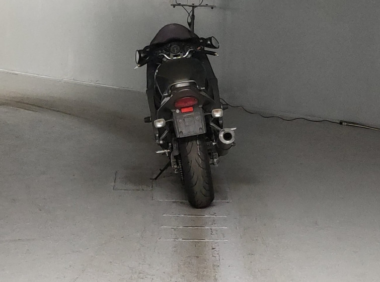 Мотоцикл Honda CBR1100XX BLACKBIRD з пробігом 103595 km з пробігом 103595 km