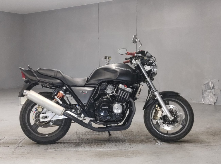 Мотоцикл Honda CB400SF з пробігом 6637 km з пробігом 6637 km