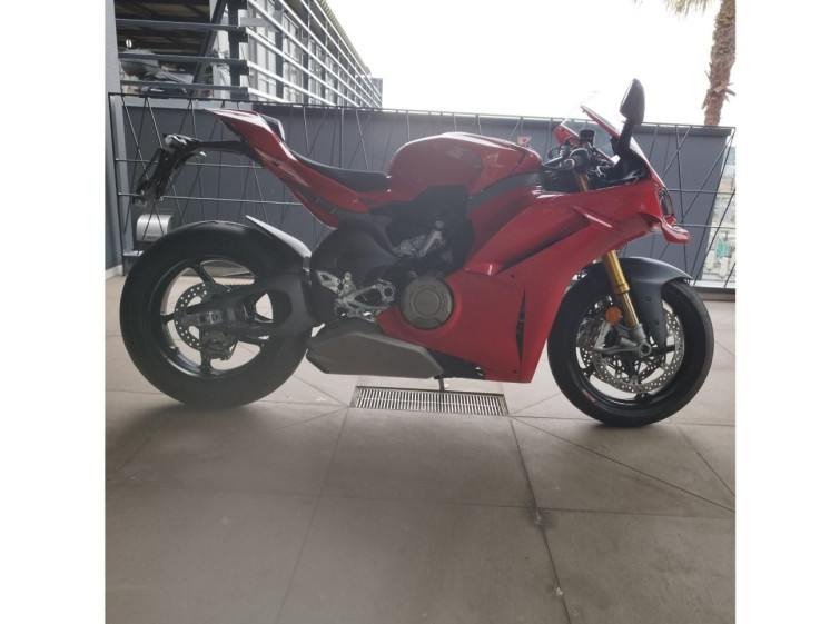 Мотоцикл Ducati PANIGALE V4S з пробігом 3 km