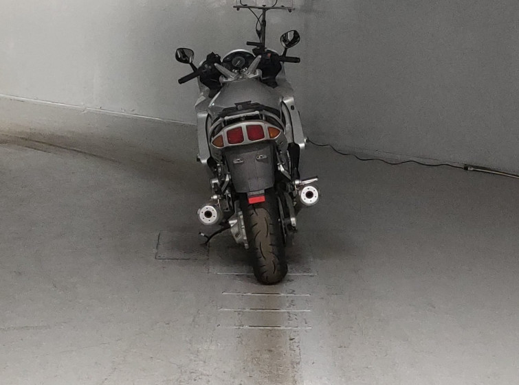 Мотоцикл Yamaha FJR1300 з пробігом 77952 km з пробігом 77952 km