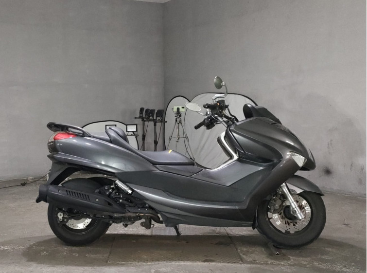 Мотоцикл Yamaha MAJESTY 250 с пробегом 54987 km