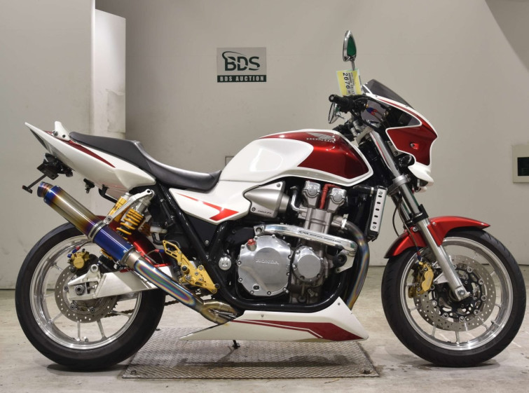 Мотоцикл Honda CB1300SF з пробігом 46986 km