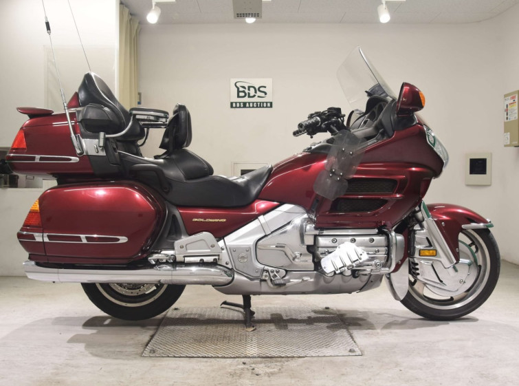 Мотоцикл Honda GL1800 з пробігом 31482 m