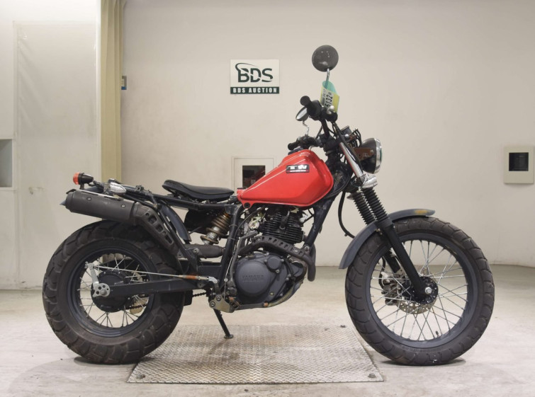 Мотоцикл Yamaha TW225 з пробігом 2763 km