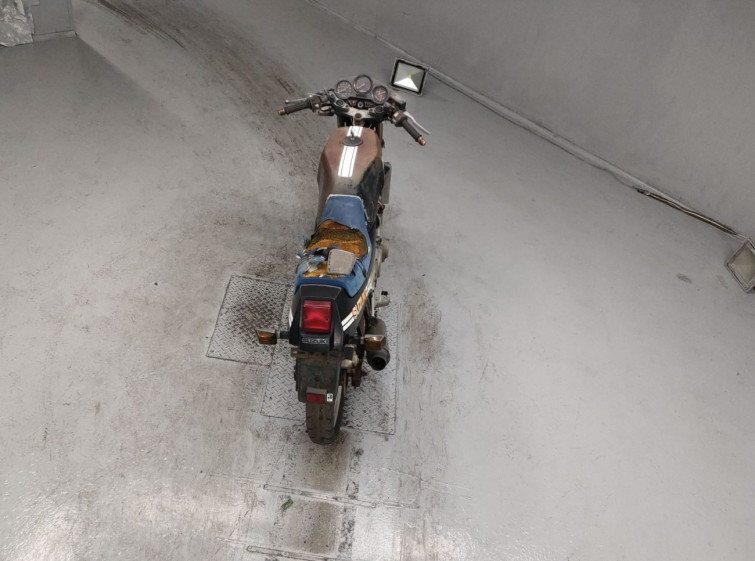 Мотоцикл Suzuki GF250 с пробегом 37309 km с пробегом 37309 km