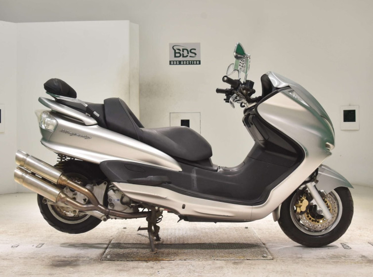 Мотоцикл Yamaha MAJESTY 250 с пробегом 64355 km