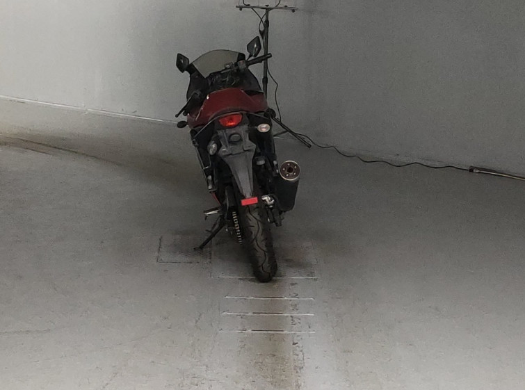 Мотоцикл Kawasaki NINJA250R с пробегом 45593 km с пробегом 45593 km