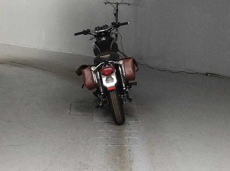 Мотоцикл Kawasaki W650 з пробігом 63980 km з пробігом 63980 km