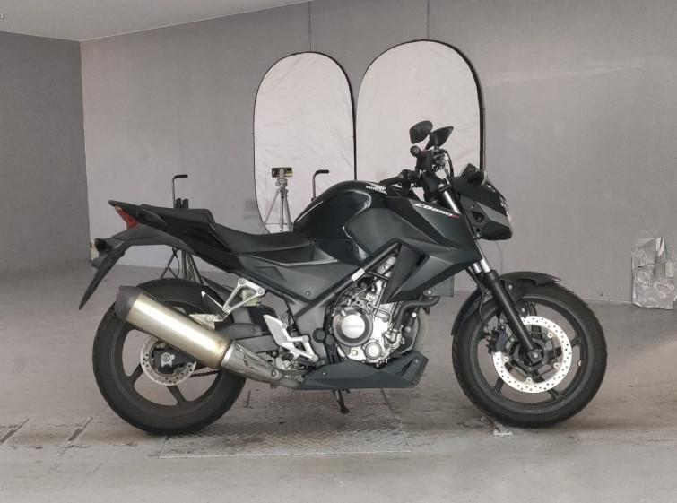 Мотоцикл Honda CB250F с пробегом 19761 km с пробегом 19761 km