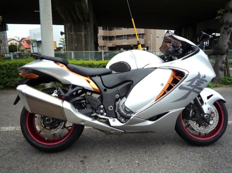Мотоцикл Suzuki GSX1300R HAYABUSA с пробегом 90604 km