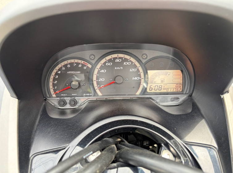 Мотоцикл Yamaha MAJESTY 250 с пробегом 11762 km