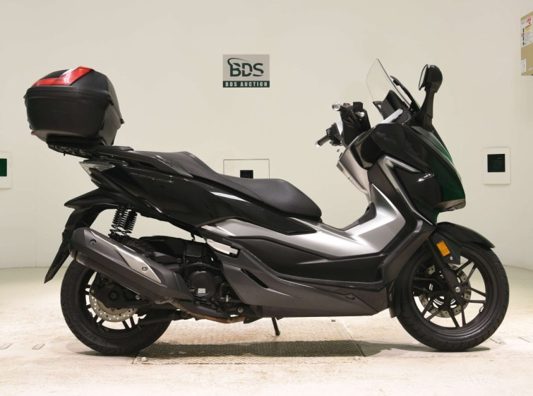 Мотоцикл Honda FORZA с пробегом 38746 km