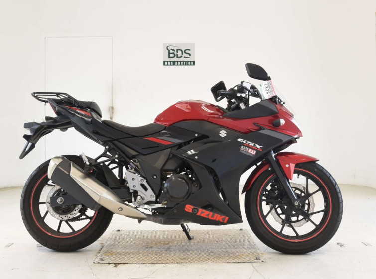 Мотоцикл Suzuki GSX250R с пробегом 19509 km