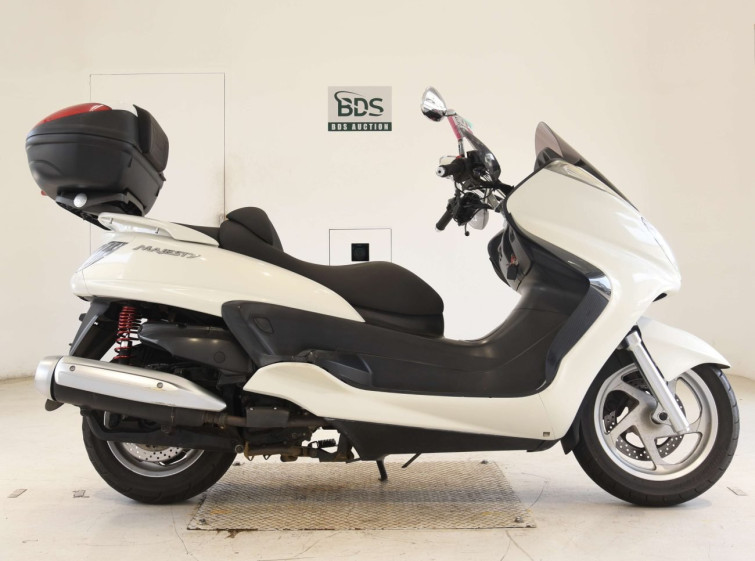 Мотоцикл Yamaha MAJESTY 250 с пробегом 42750 km