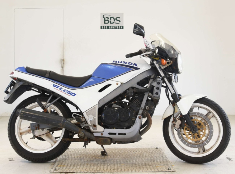 Мотоцикл Honda VTZ250 с пробегом 41836 km