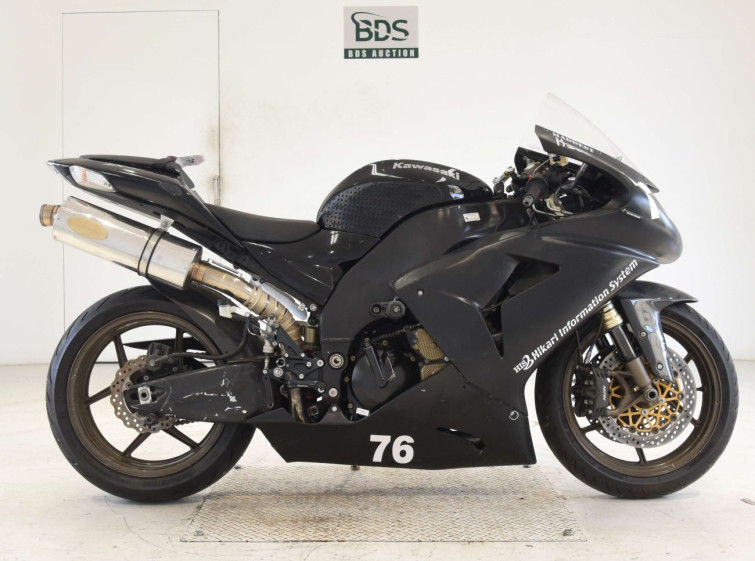 Мотоцикл Kawasaki NINJA ZX-10R з пробігом 32545 km