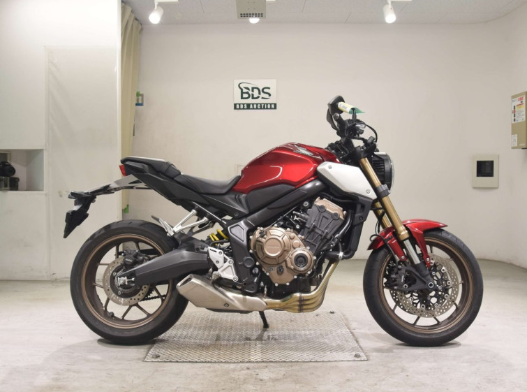 Мотоцикл Honda CB650R с пробегом 15106 km