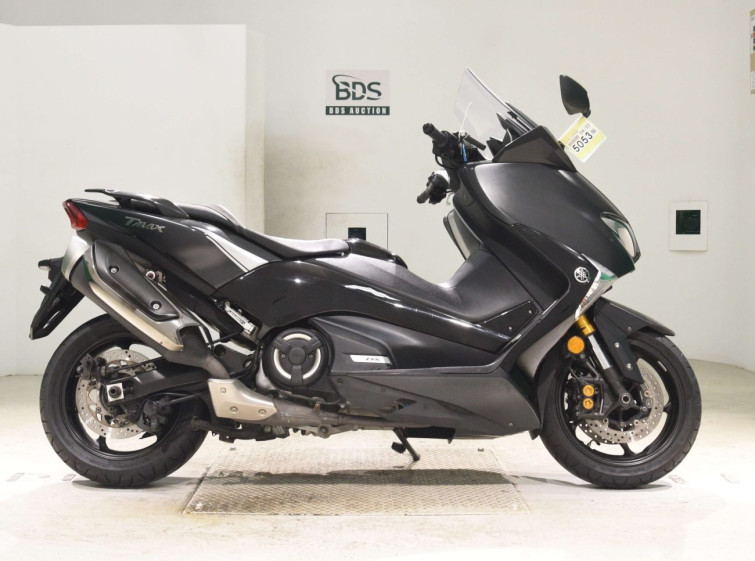 Мотоцикл Yamaha T-MAX530DX с пробегом 32507 km