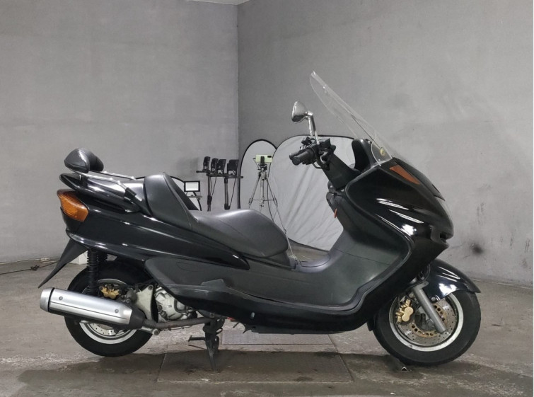 Мотоцикл Yamaha MAJESTY 250 с пробегом 37084 km