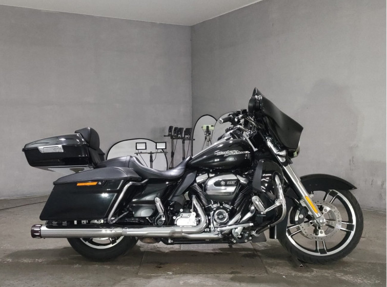 Мотоцикл HD SREET GLIDE FLHXS1750 з пробігом 20577 km