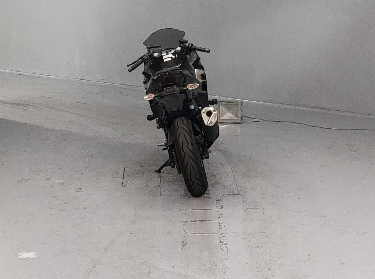 Мотоцикл Kawasaki NINJA400 с пробегом 74457 km с пробегом 74457 km