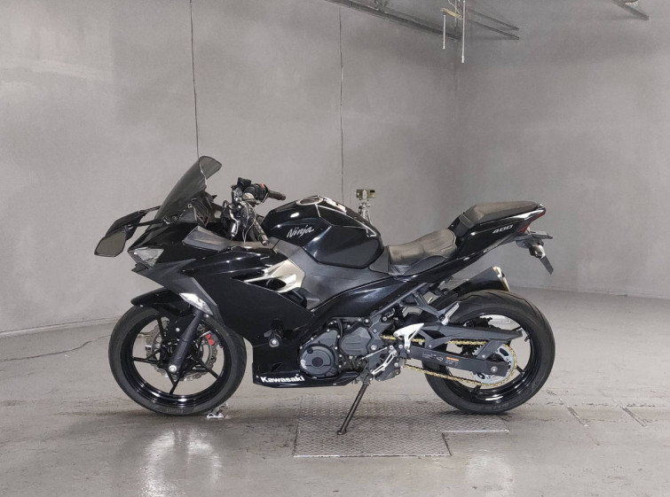 Мотоцикл Kawasaki NINJA400 с пробегом 74457 km с пробегом 74457 km