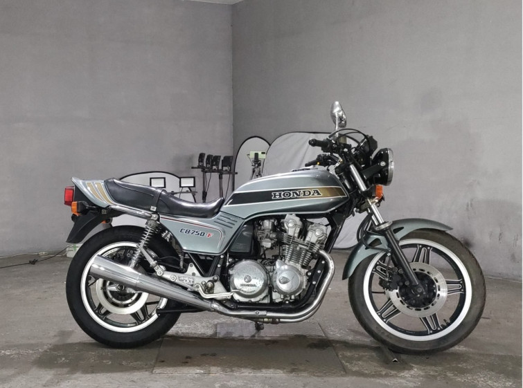 Мотоцикл Honda CB750FOUR з пробігом 39926 km