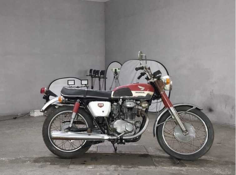 Мотоцикл Honda MT-25 с пробегом 23050 km