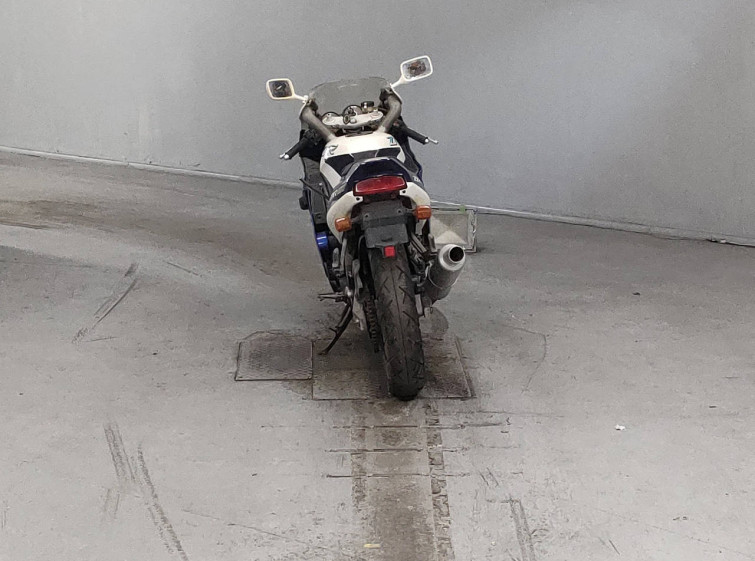 Мотоцикл Kawasaki ZXR250 с пробегом 14930 km с пробегом 14930 km