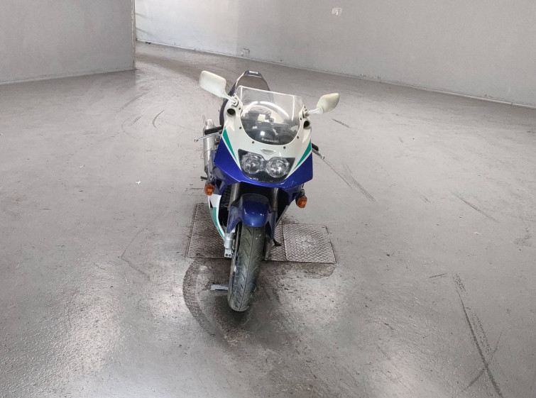 Мотоцикл Kawasaki ZXR250 с пробегом 14930 km с пробегом 14930 km