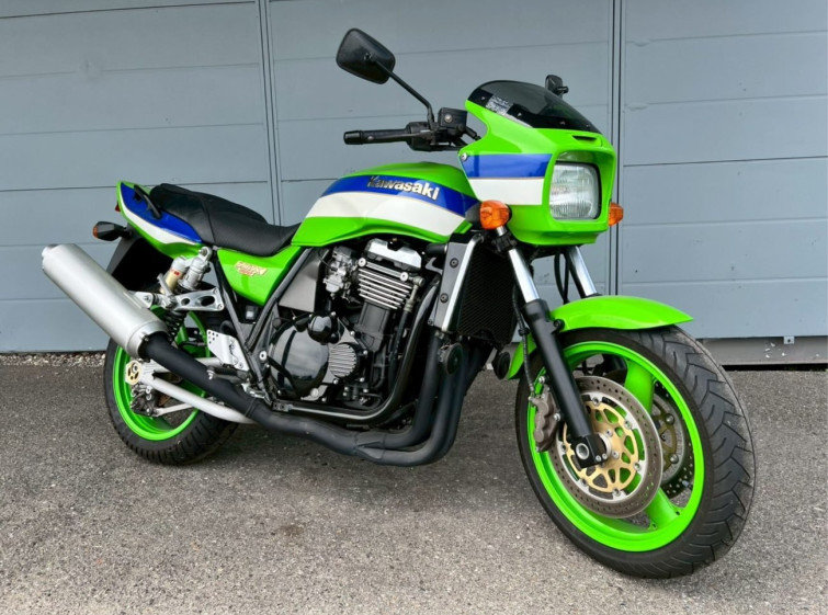 Мотоцикл Kawasaki ZRX1100 з пробігом 6793 km