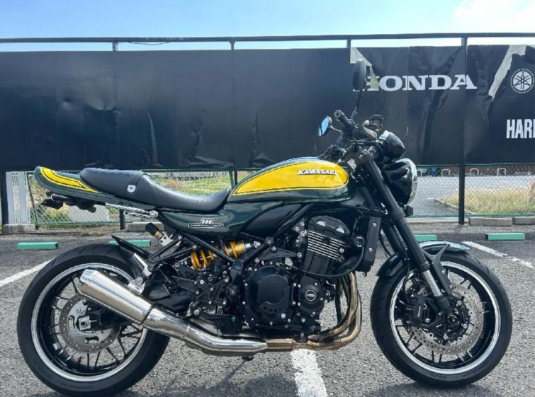 Мотоцикл Kawasaki Z900RS с пробегом 2179 km