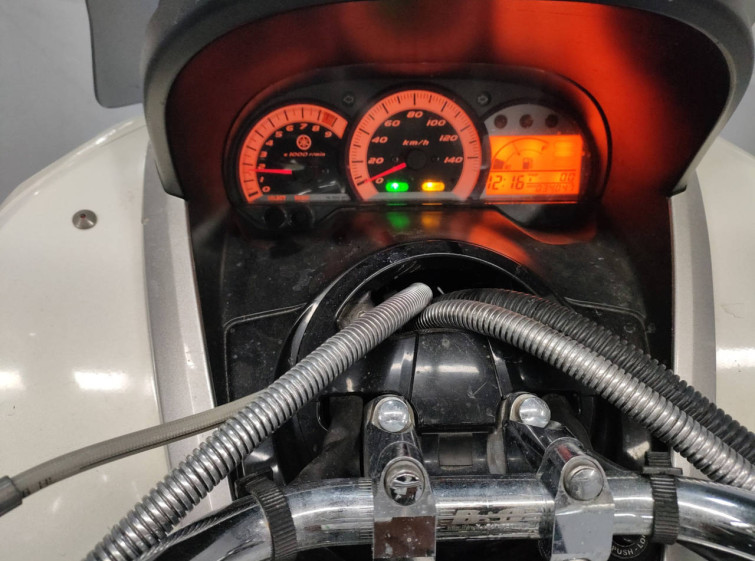 Мотоцикл Yamaha MAJESTY 250 з пробігом 34047 km з пробігом 34047 km