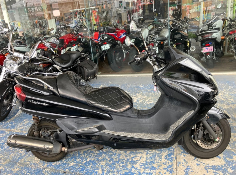 Мотоцикл Yamaha MAJESTY 250 з пробігом 42945 km