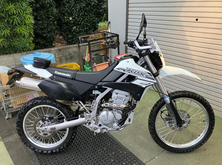 Мотоцикл Kawasaki KLX250 з пробігом 1952 km
