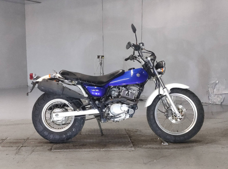 Мотоцикл Suzuki VAN VAN 200 с пробегом 50269 km с пробегом 50269 km