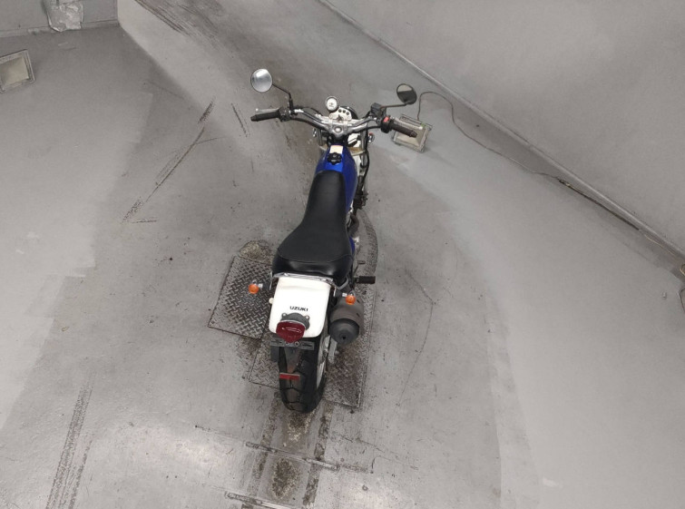 Мотоцикл Suzuki VAN VAN 200 с пробегом 50269 km с пробегом 50269 km