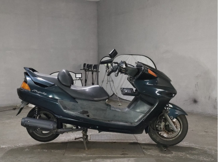 Мотоцикл Yamaha MAJESTY 250 з пробігом 26468 km