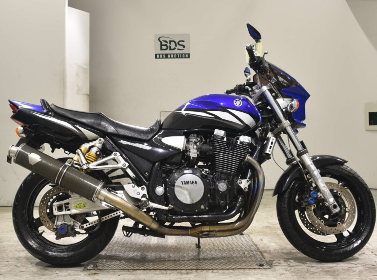 Мотоцикл Yamaha XJR1300 с пробегом 36134 km