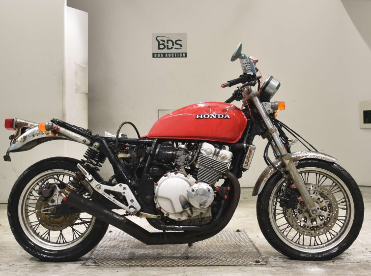 Мотоцикл Honda CB400FOUR