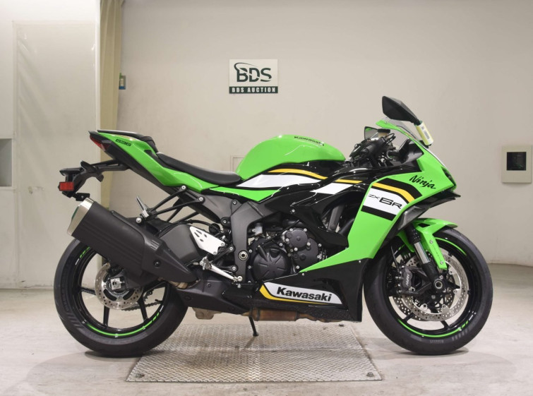 Мотоцикл Kawasaki ZX-6RA з пробігом 106 km